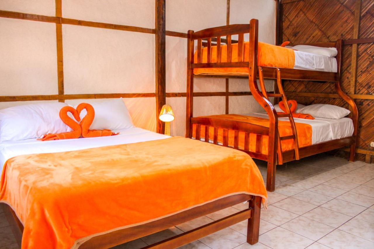 Hanga Roa Hotel Montanita Ngoại thất bức ảnh