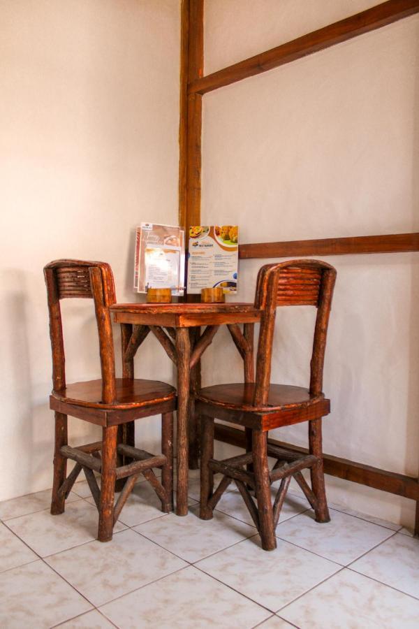 Hanga Roa Hotel Montanita Ngoại thất bức ảnh