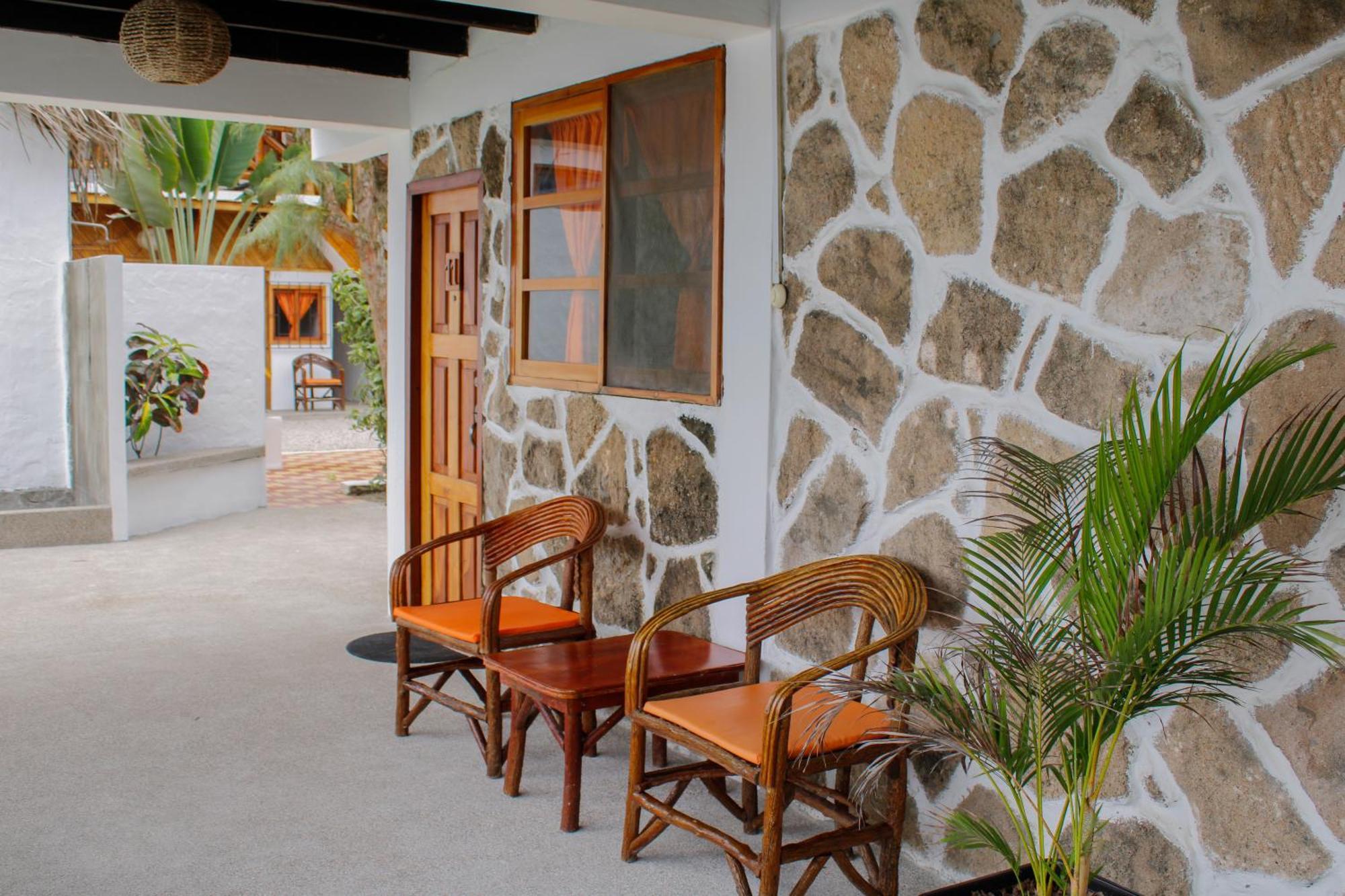 Hanga Roa Hotel Montanita Ngoại thất bức ảnh